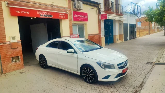 MERCEDES-BENZ Clase CLA 180 AMG Line