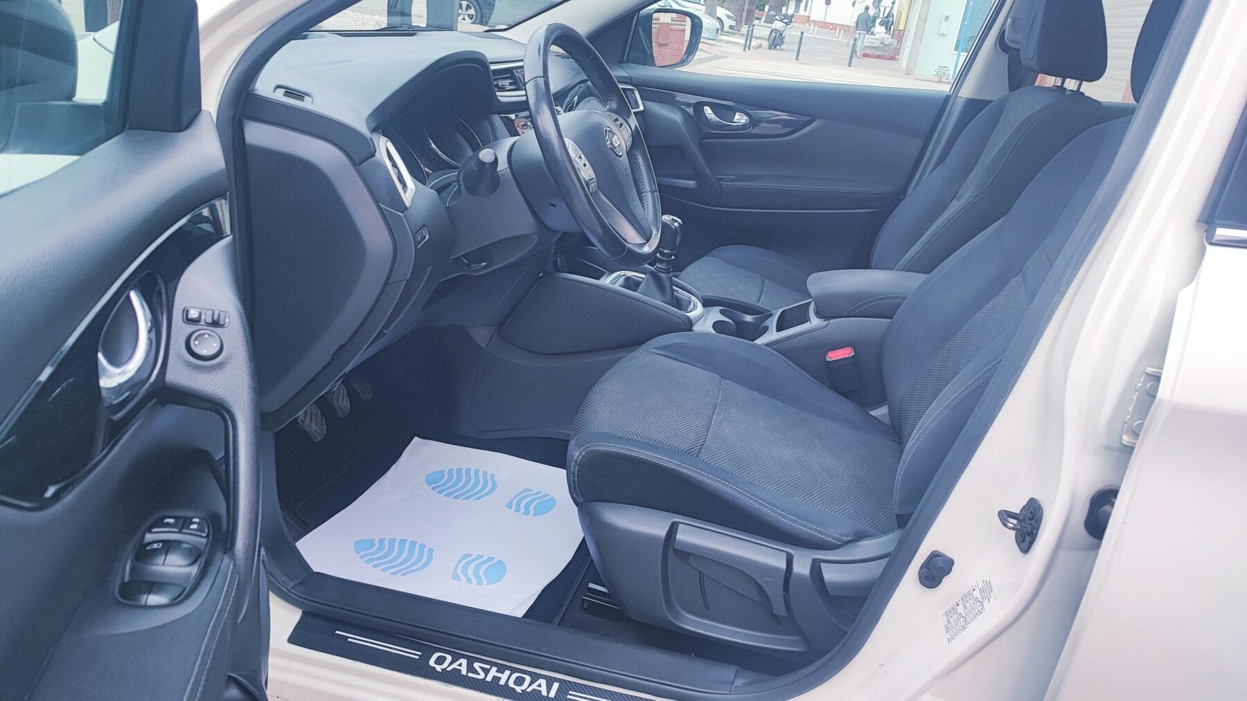 NISSAN Qashqai 1.6 dci