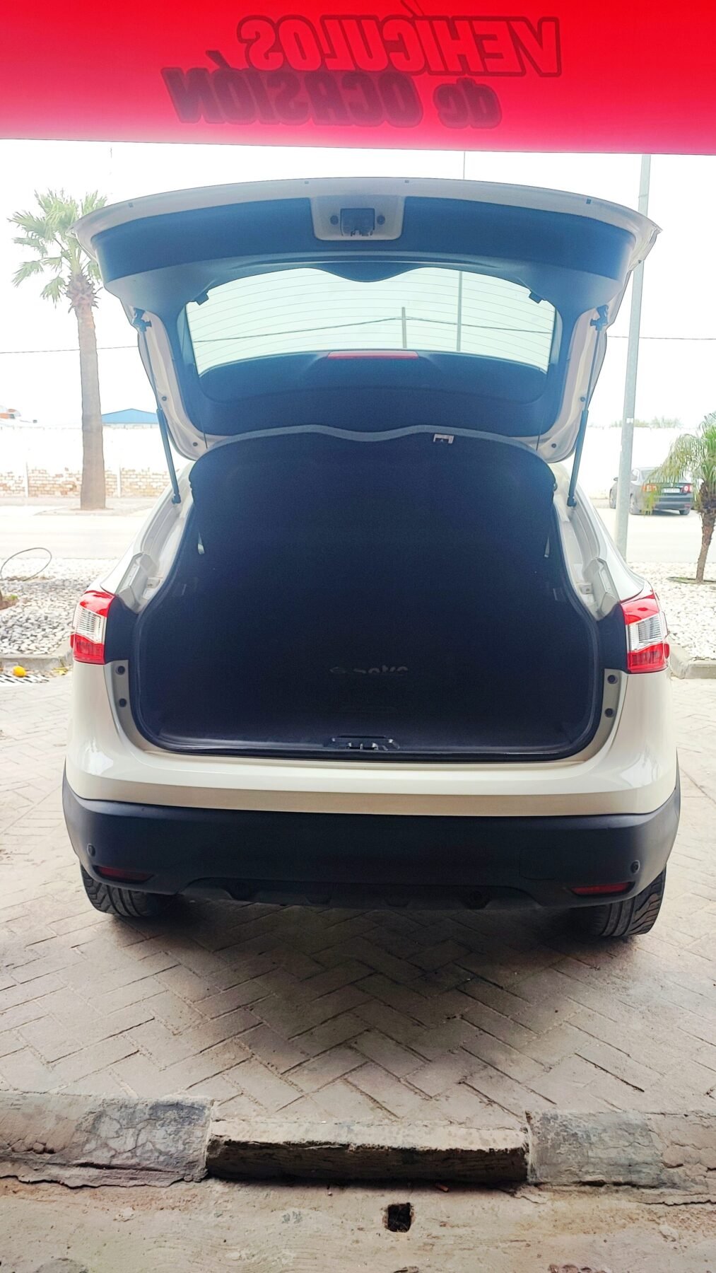 NISSAN Qashqai 1.6 dci