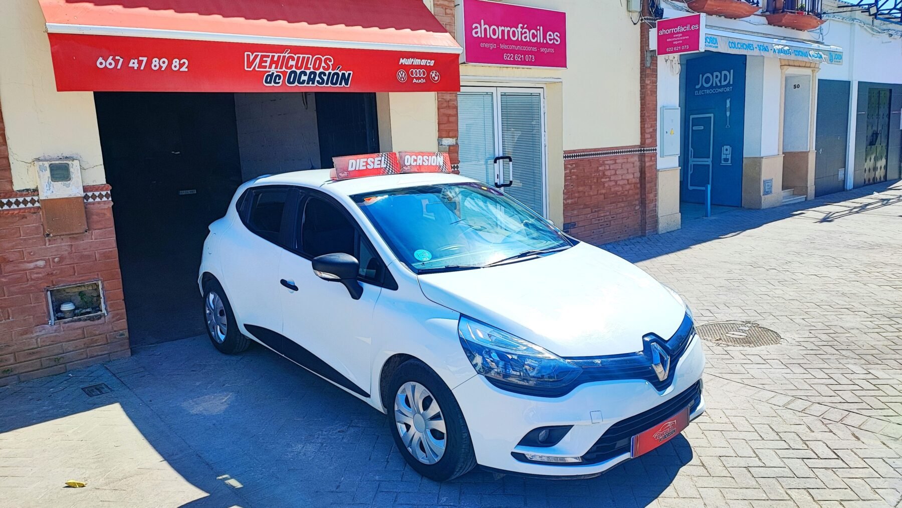RENAULT Clio 1.2 AUTHENTIQUE