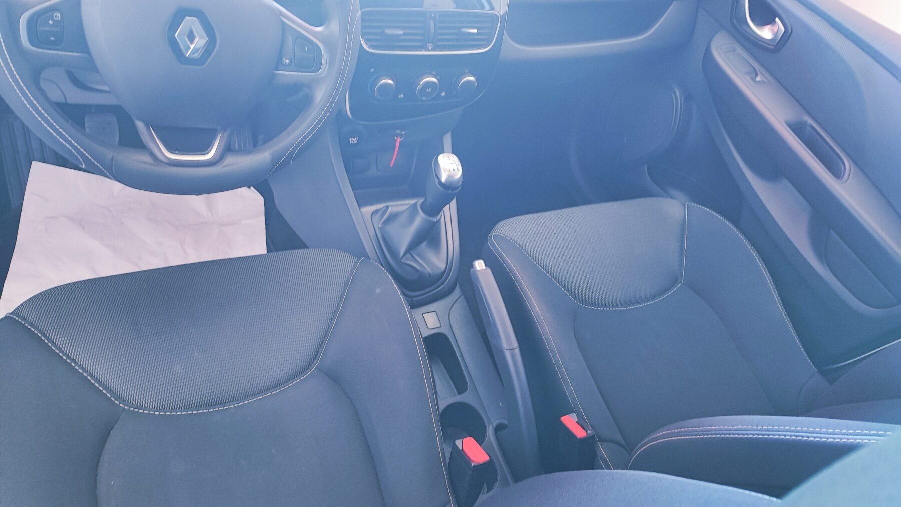 RENAULT Clio 1.2 AUTHENTIQUE