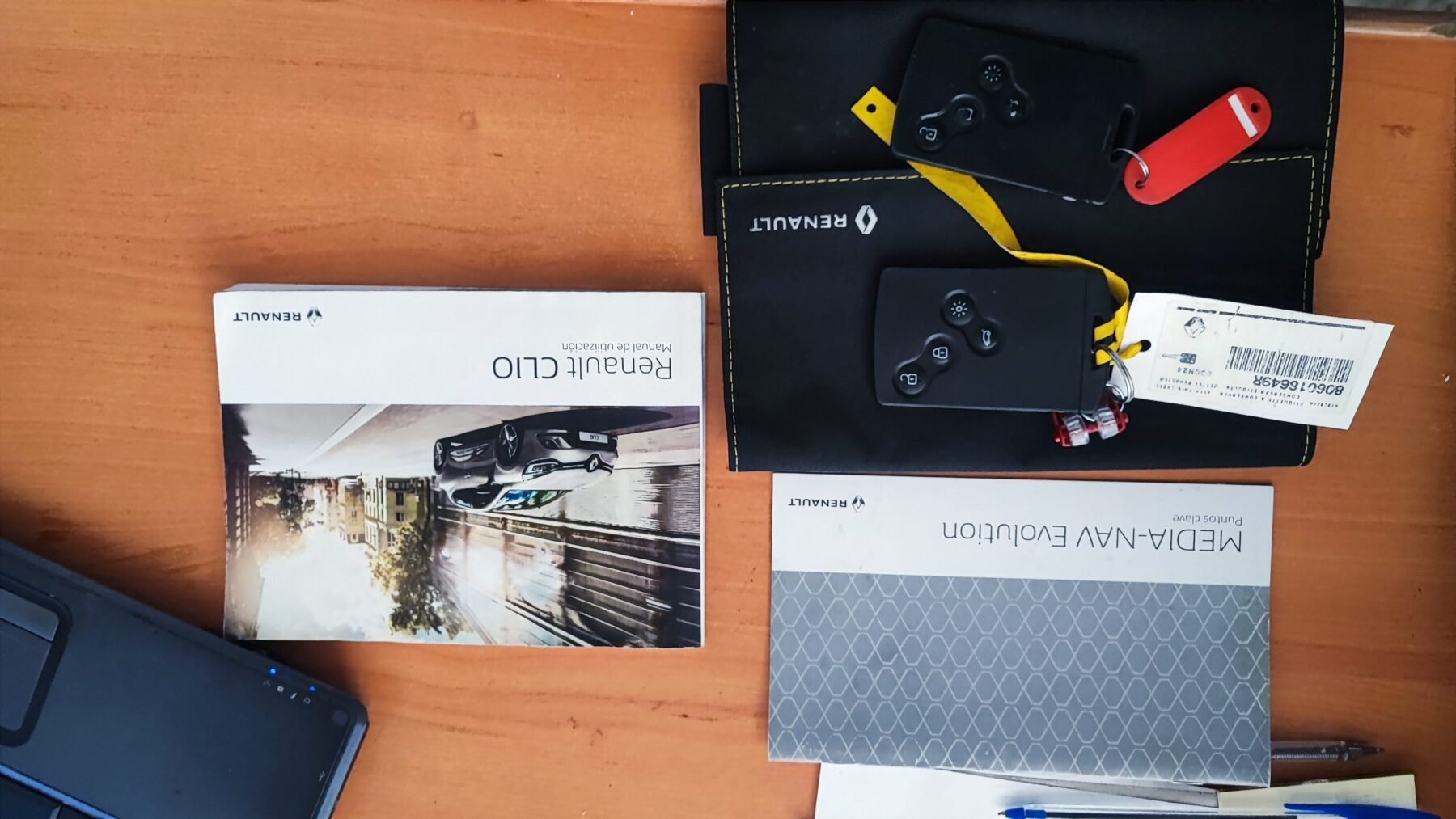 RENAULT Clio 1.2 AUTHENTIQUE