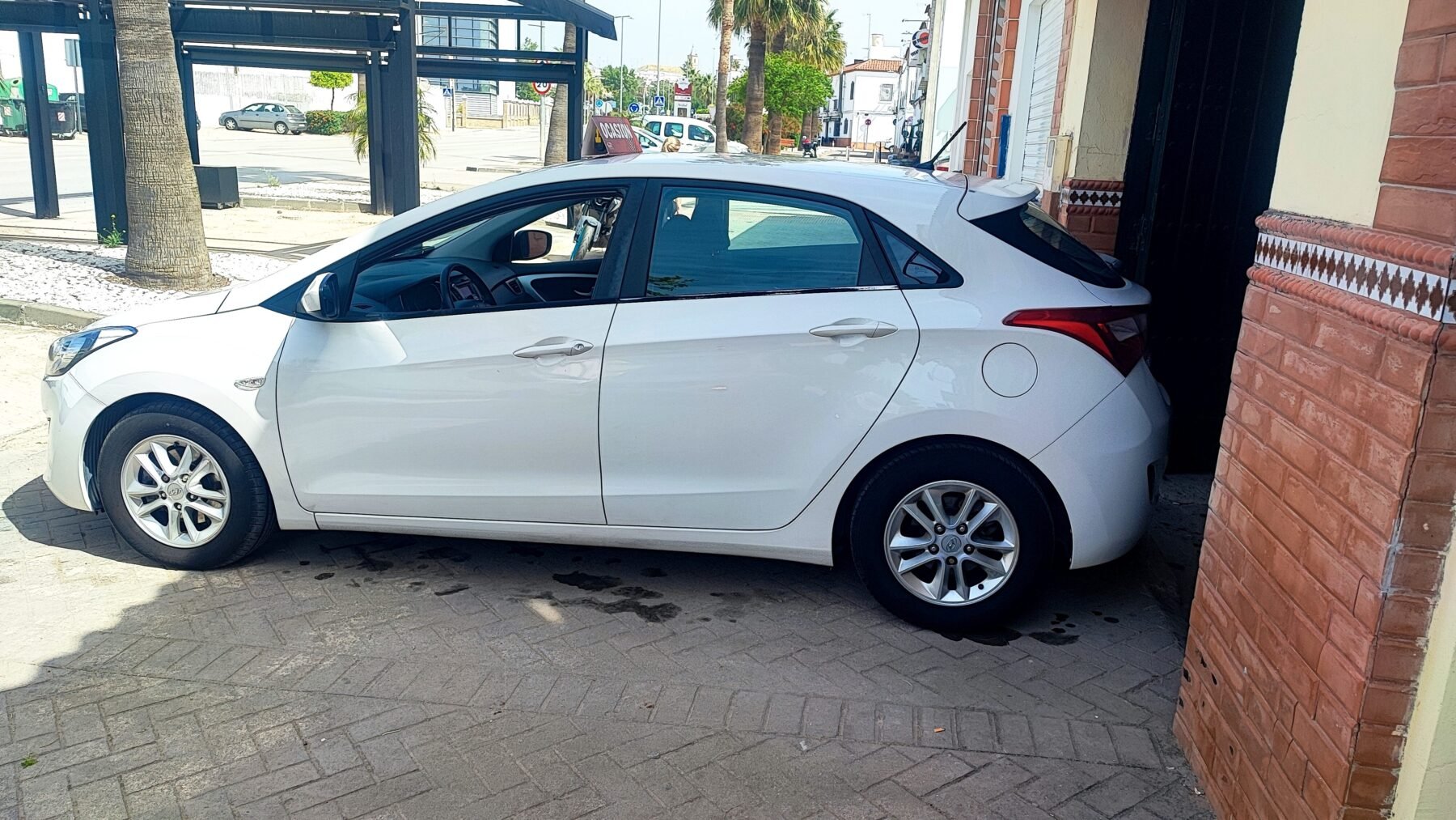 HYUNDAI I-30 1.4 CRDI GLS TECNO