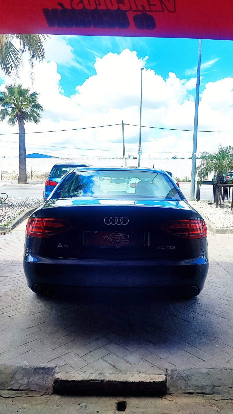 AUDI A4 2.0 TDI avance 