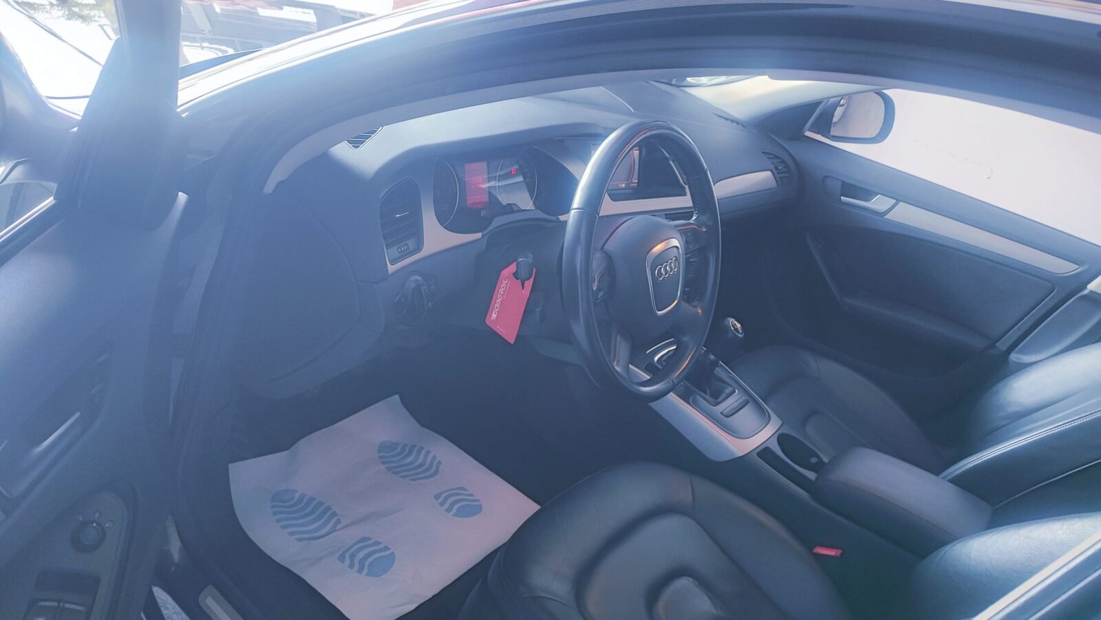 AUDI A4 2.0 TDI avance 