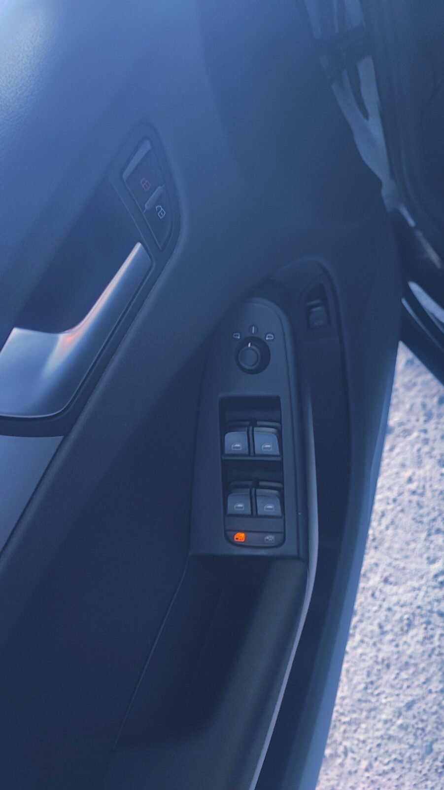AUDI A4 2.0 TDI avance 