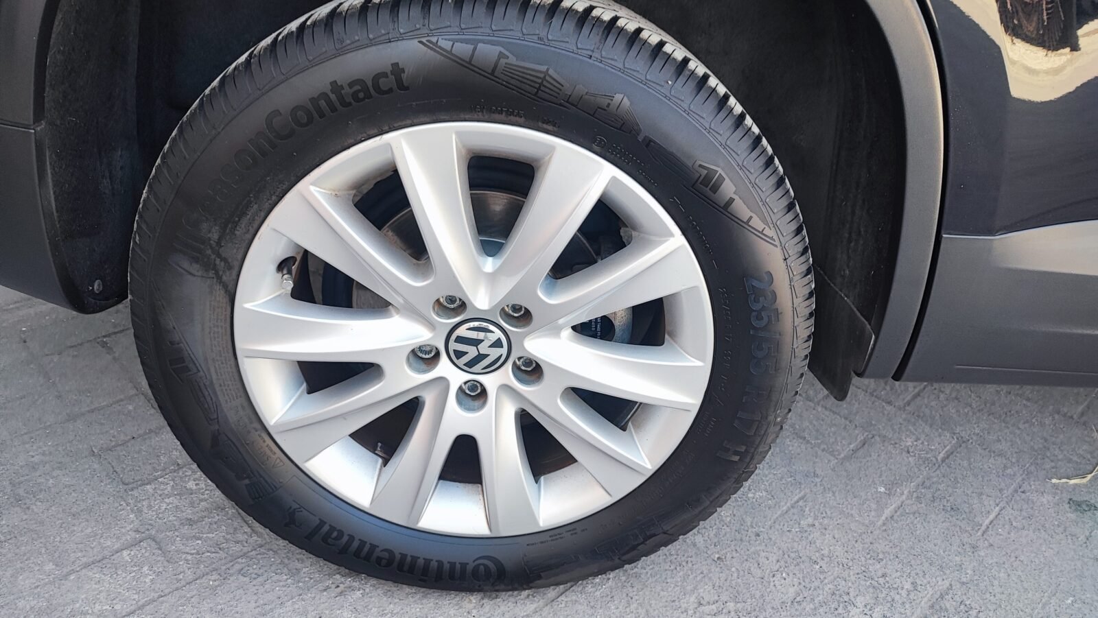 VOLKSWAGEN