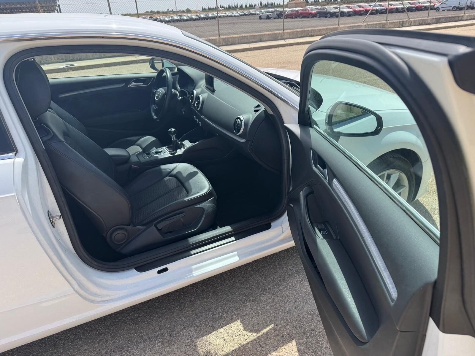 AUDI A3 Sportbank 1.6 TDI ATRACTION