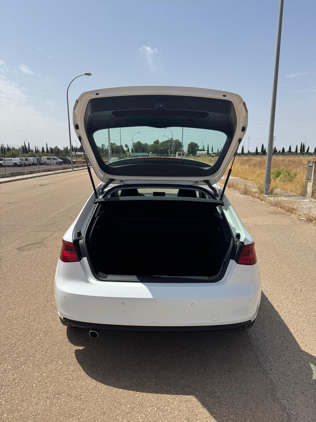 AUDI A3 1.6 TDI ULTRA ADVANCE