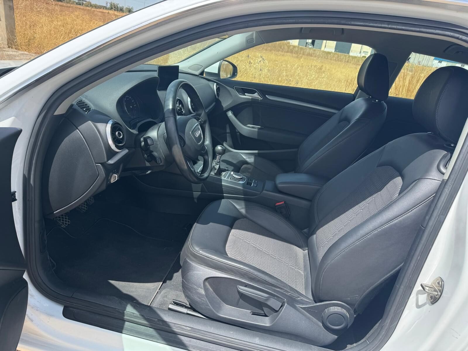 AUDI A3 Sportbank 1.6 TDI ATRACTION